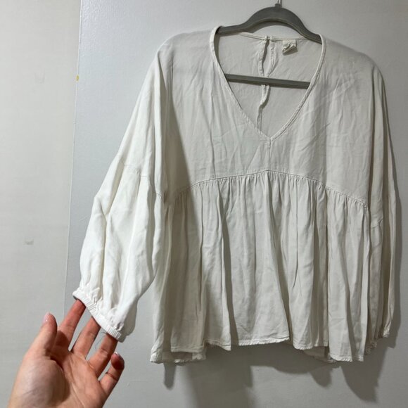 ✨ VICI Flawless White Boho Peplum Blouse – Size M ✨ - Picture 5 of 8
